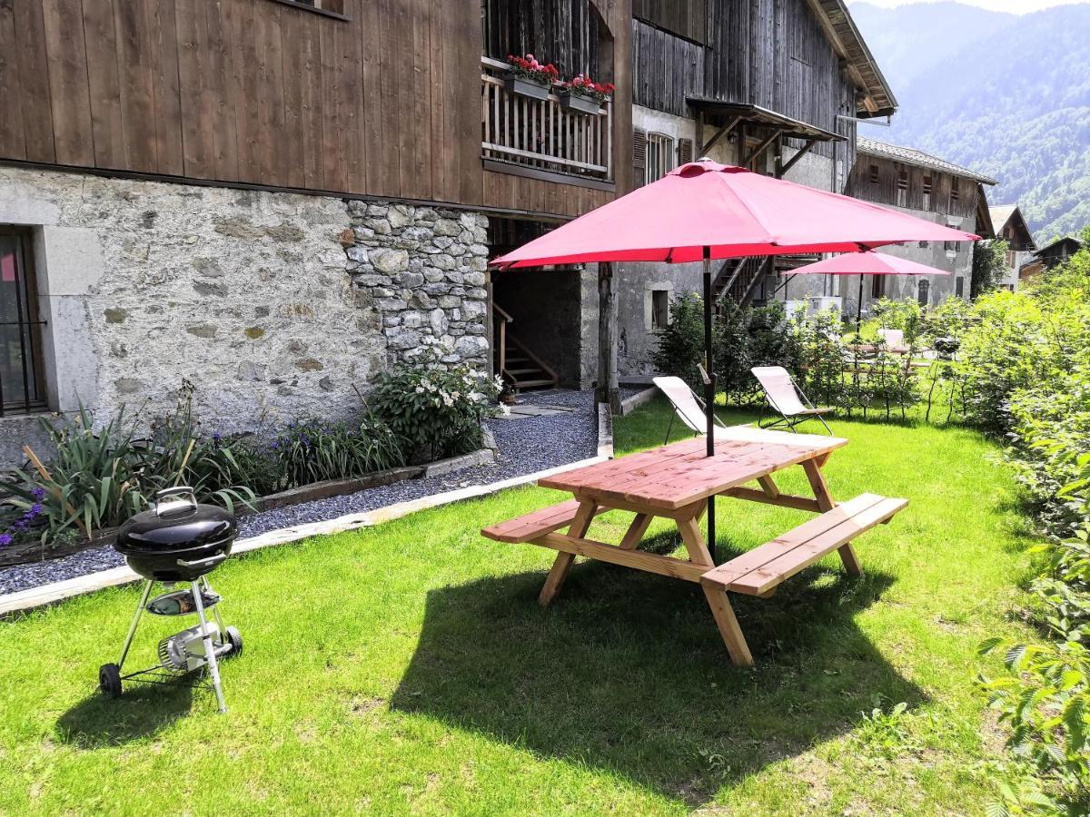 Chez Lucienne, Jacuzzi Et Sauna Samoëns Eksteriør billede